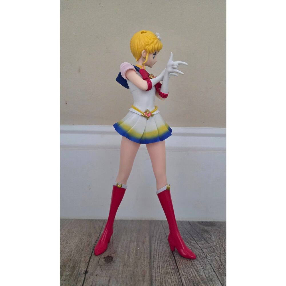 Sailor Moon Eternal Movie Super Sailor Moon Q Posket Figure Banpresto Anime